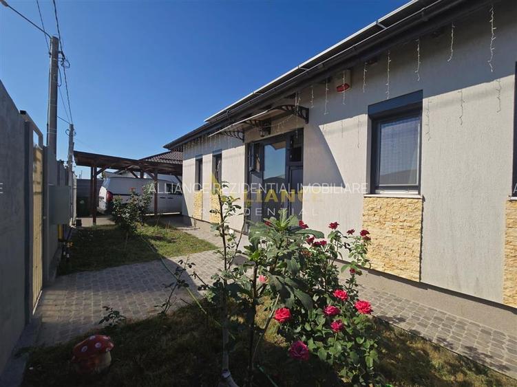 Casa individuala mobilata utilata ||3 camere 1 baie || teren 300mp - 2