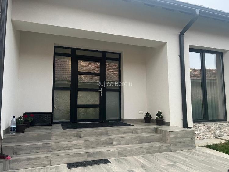 Vand casa pe un singur nivel in Valcele, Feleacu, la 14 km de Cluj-Napoca  - 4