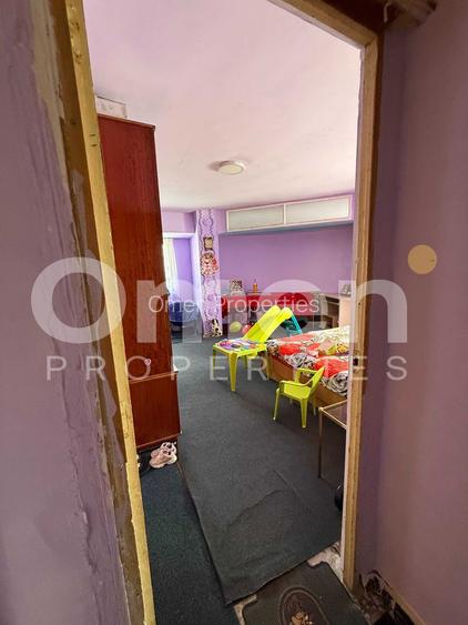 Apartament spatios, complet renovabil, zona Granicerilor - 3