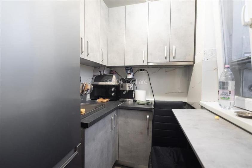 RECO . Apartament cu 2 camere . Rogerius . - 9