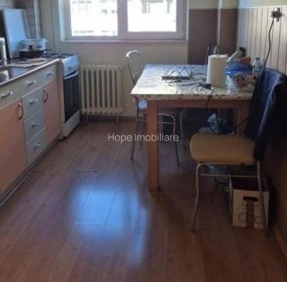 Titan -Parc Ior-3 camere - 4