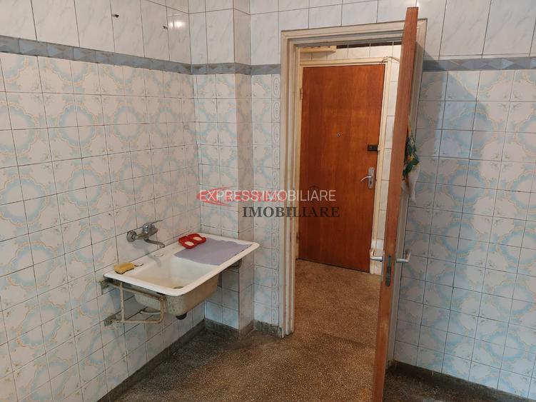 Titan, Liviu Rebreanu, Complex Alba - 6