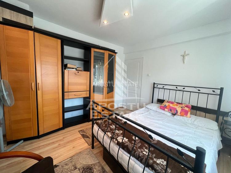 Apartament cu doua camere ,centrala proprie,zona Take Ionescu - 4