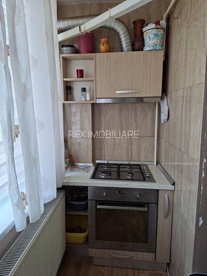 Apartament cu 3 camere - 70mp - Zona Aradului - 6