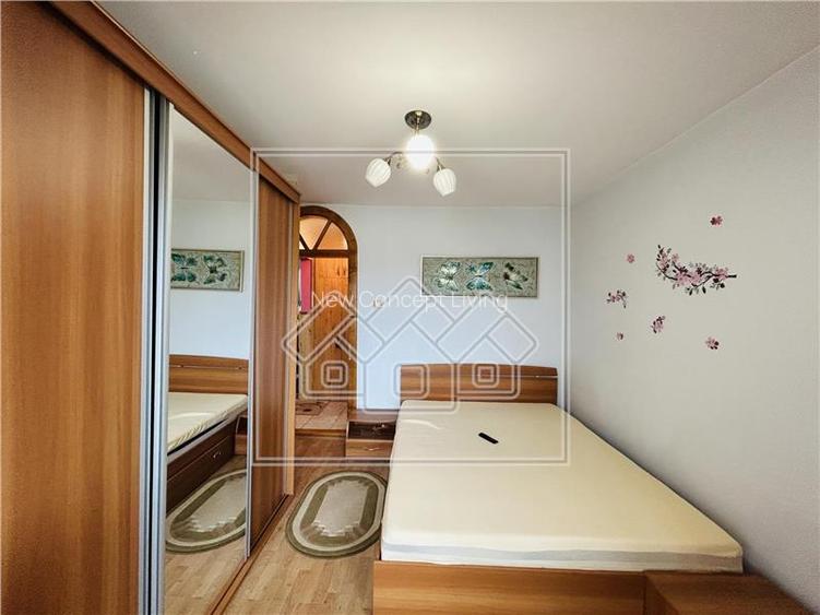 Apartament de vanzare in Sibiu - 3 camere, 2 balcoane + pivnita - - 12