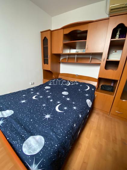 Apartament cu 2 camere, zona Podu Ros - 2