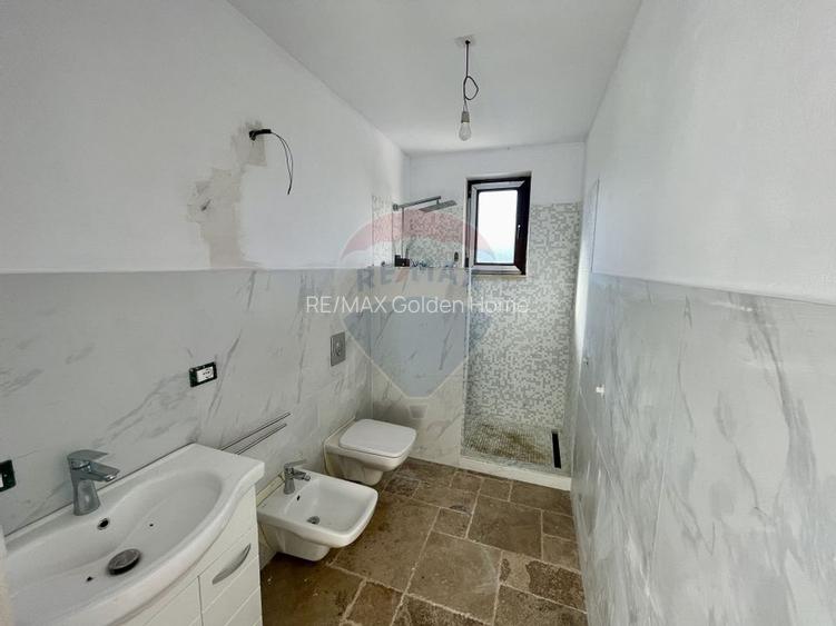 Casa / Vila in Sat Nou / Panciu - 14