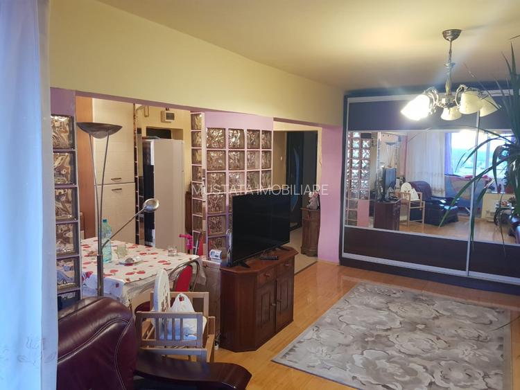 Apartament 3 camere decomandat, Buzaului. - 2