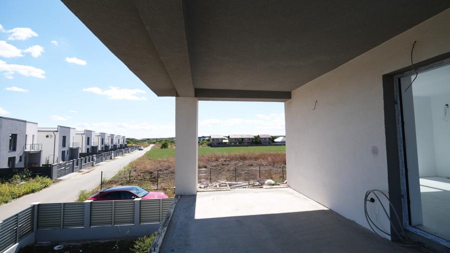 Vanzare vila nou construita P+1 si 700 mp teren in Corbeanca