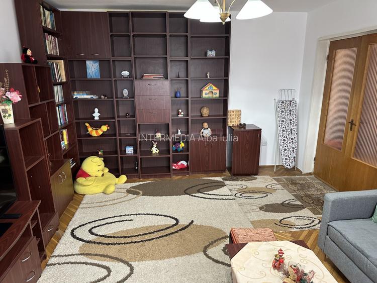 APARTAMENT 3 CAMERE I DECOMANDAT I CETATE- CLOSCA I MOBILAT UTILAT I - 7