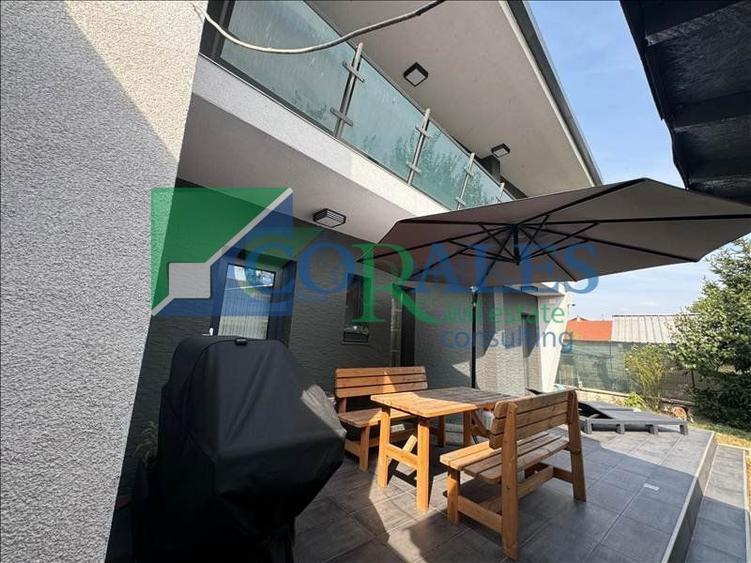 Design modern, utilat si mobilat, zona buna!