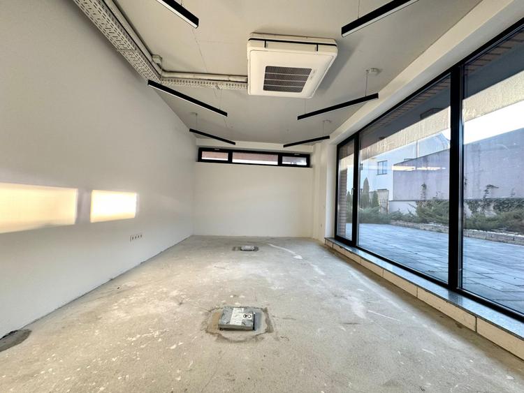Cladire de birouri, Clinica , 550 MP , 10 Parcari, Cartierul Europa