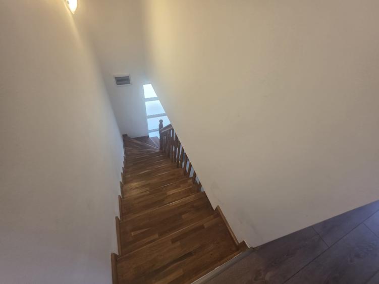 Inchiriez casa noua Bunloc Sacele -Timisul de Jos pet friendly talie mica