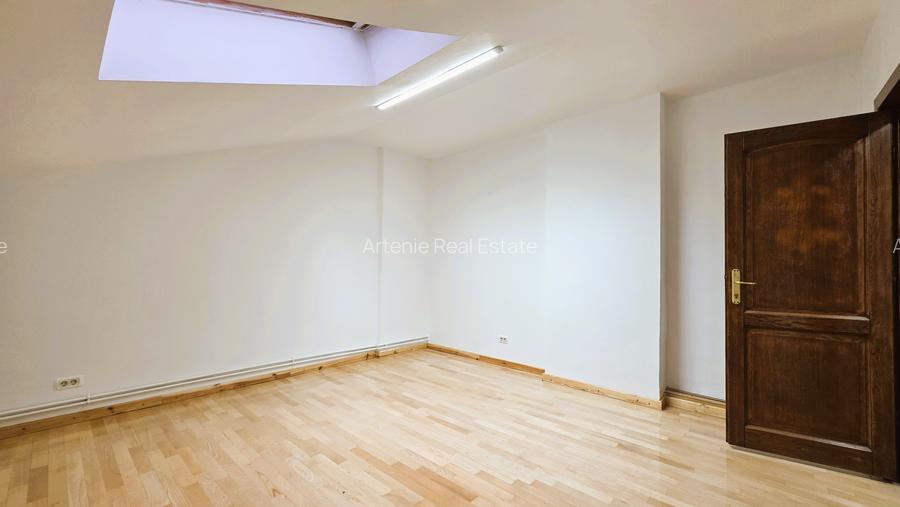 Unirii Casa Vila 320mp/ 12 camere/ Birouri/ It/ Creatie/ Showroom - 12
