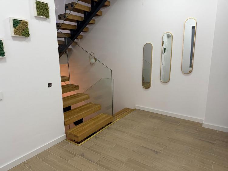 Casa noua de tip duplex, finisata, la cheie, Borhanci