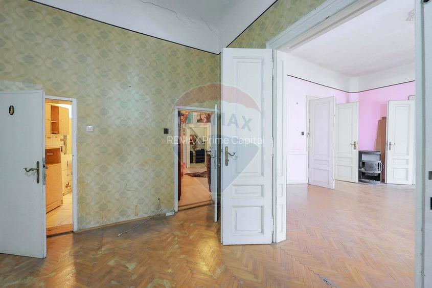 Apartament cu 4 camere de vânzare, Str. Sf. Apostol Andrei, Oradea - 24