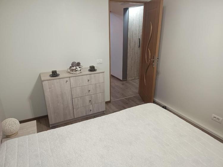 Lipovei | 4 Camere | Decomadat | Etaj Intermediar | Mobilat si Utilat