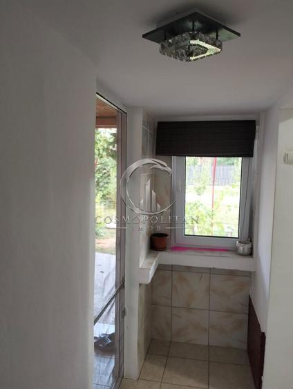 Casa si teren 970mp in comuna Costesti/BZ ~ constructie 2013