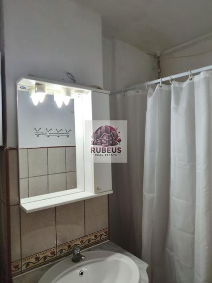 Mic la întreținere, bun la randament: apartament în Orșova