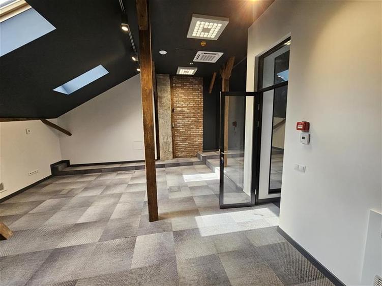 Inchiriere cladire de birouri | 310 mp | Ultracentral Cluj-Napoca | Ultrafinisat