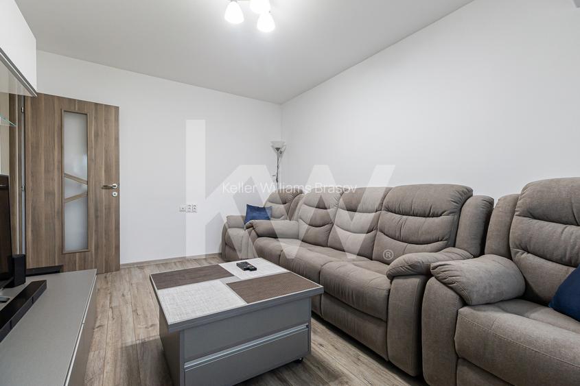 Vânzare apartament cu 3 camere, decomandat - strada Codrul Cosminului - 3