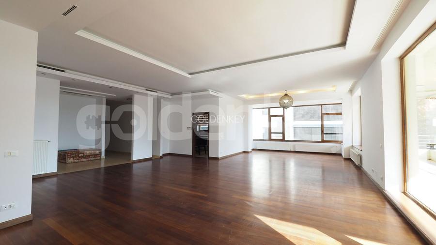 Apartament generos cu 4 camere | 32mp terase | 2 garaje - 4