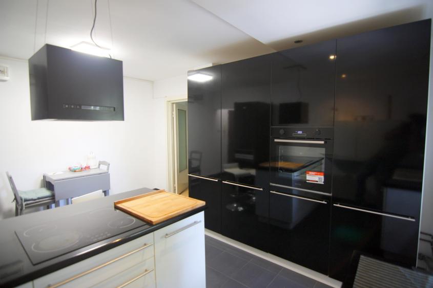 Apartament 3 camere, complet mobilat si utilat, in conditii excelente