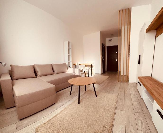Garsoniera renovata - etajul 1, mutare imediata, Sibiu