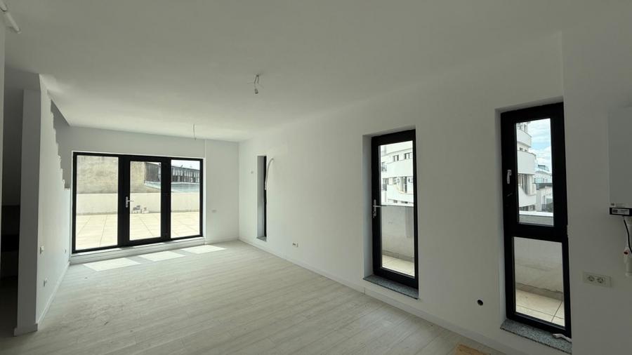 Duplex de lux cu terasa uriasa de 86 mp in zona Nerva Traian - Timpuri Noi