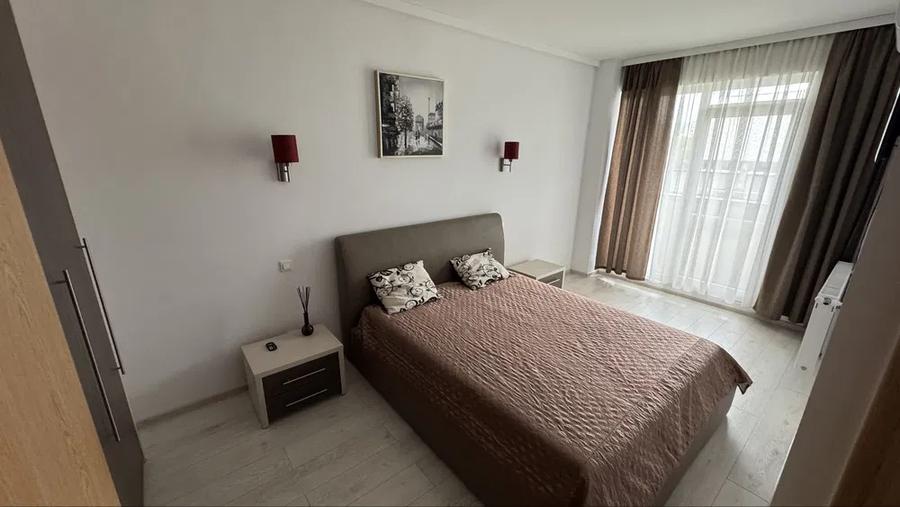 Apartament de 2 camere, semi-decomandat, zona centrala