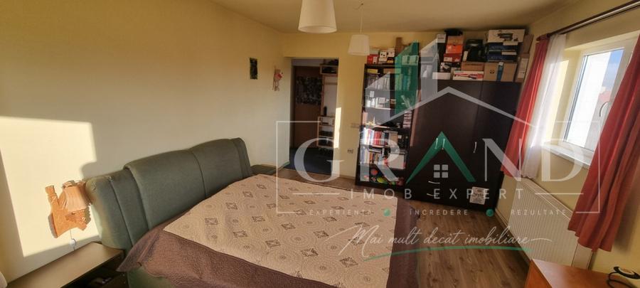 Apartament in vila | 2 camere | Decomandat | Parcare | Curte | Bulgaria/Ira