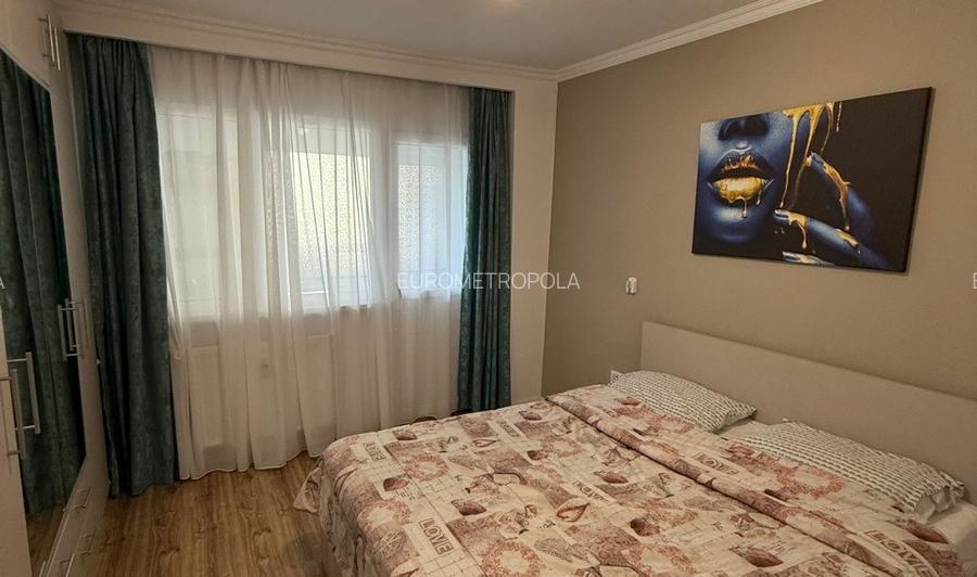 Apartament 3 camere cu terasa mare si vedere la parcul  Tei - 4