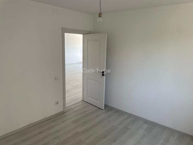 Casă nouă Valu lui Traian Parter + Etaj din BCA, izolație de 10. - 4