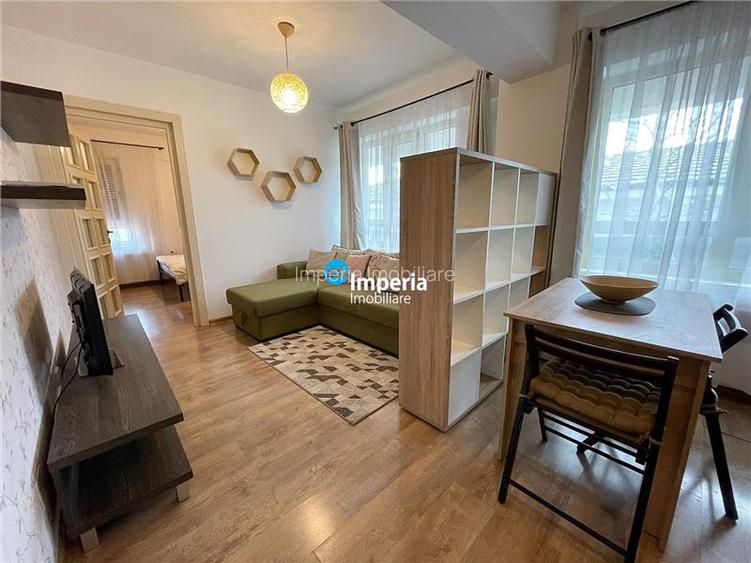 Inchiriez apartament 2 camere, open space, Complex Roua Residence - 2