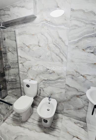 Ultracentral - apartament decomandat- 3 camere - 7