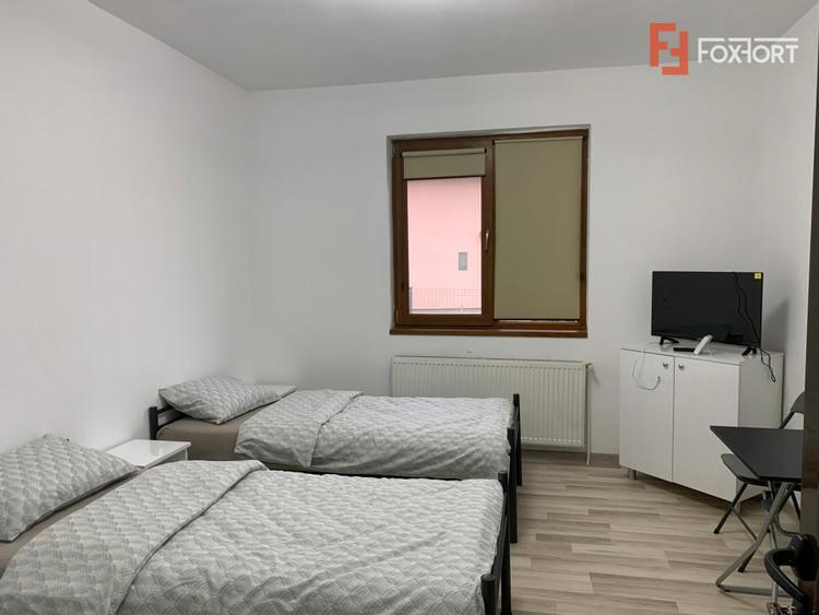 Casa individuala cu 16 camere de inchiriat, zona Sag