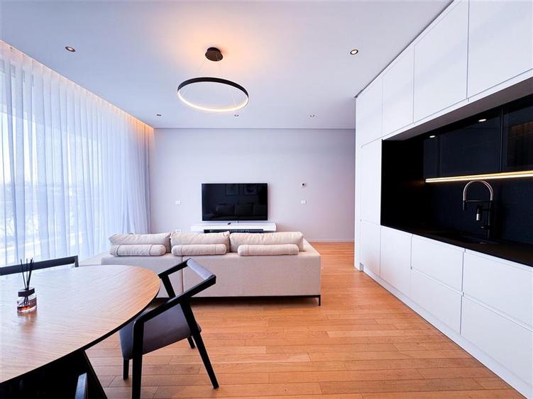 Apartament cu 2 camere de inchiriat One Rahmaninov