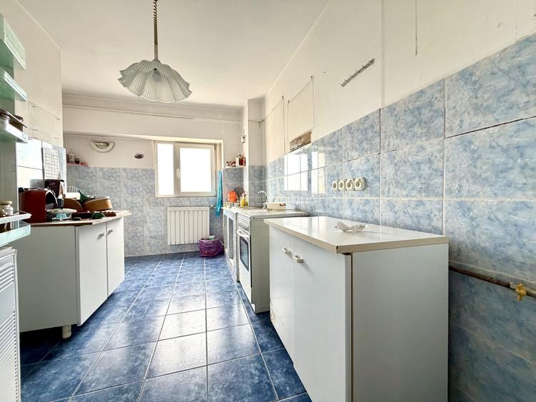 Apartament 4 camere, 88 mp utili, etaj 6 - Zona Complexul Studentesc