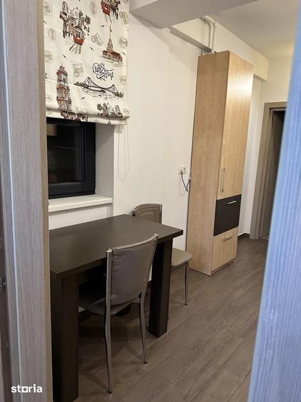 Unirii Garsoniera Bloc Nou cu balcon + prox. metrou