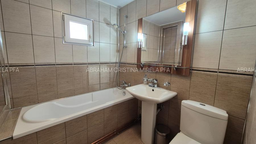 3 camere renovat | 80 mp |  Centrală proprie | Parcare - 17
