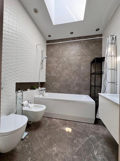 Apartament foarte spatios + Rooftop