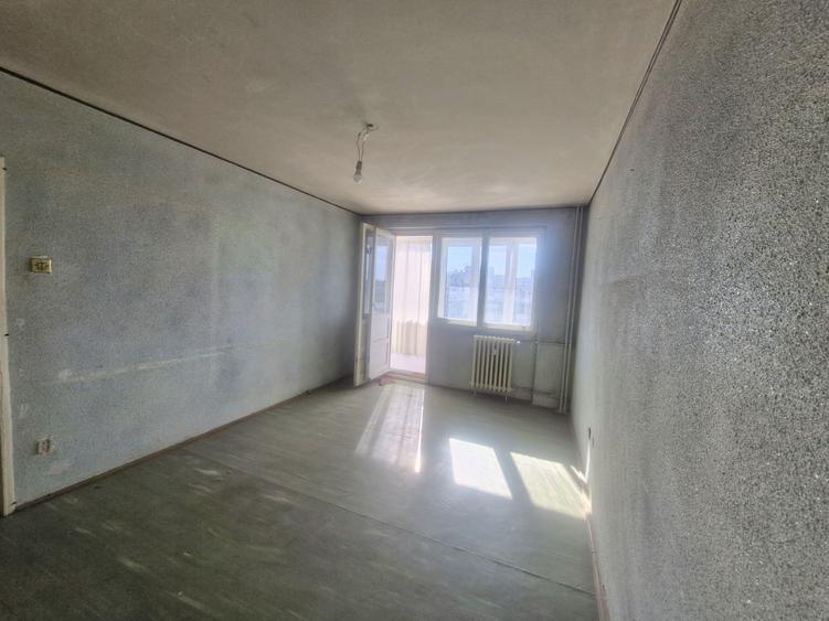 Metrou Brancusi // 74mp // Bloc reabilitat termic