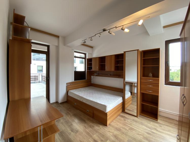 Apartament 3 camere, cartier Plopilor, zona Nobori, parcare