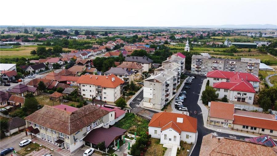 VIDEO | Etaj II | Apartament decomandat cu 2 camere in Livada - 2