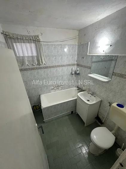 Apartament cu 3 camere de vanzare