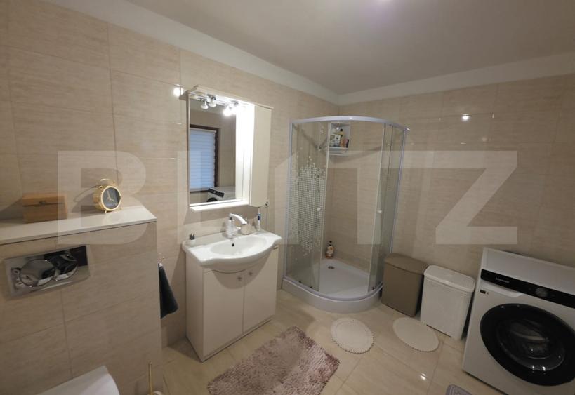 Proprietate generoasă, 10 camere, 750 mp, zona Unirea