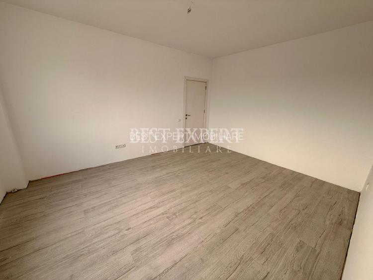 Apartament 2 Camere | Incalzire in Pardoseala | Baie cu Geam | Parcare inclusa - 8