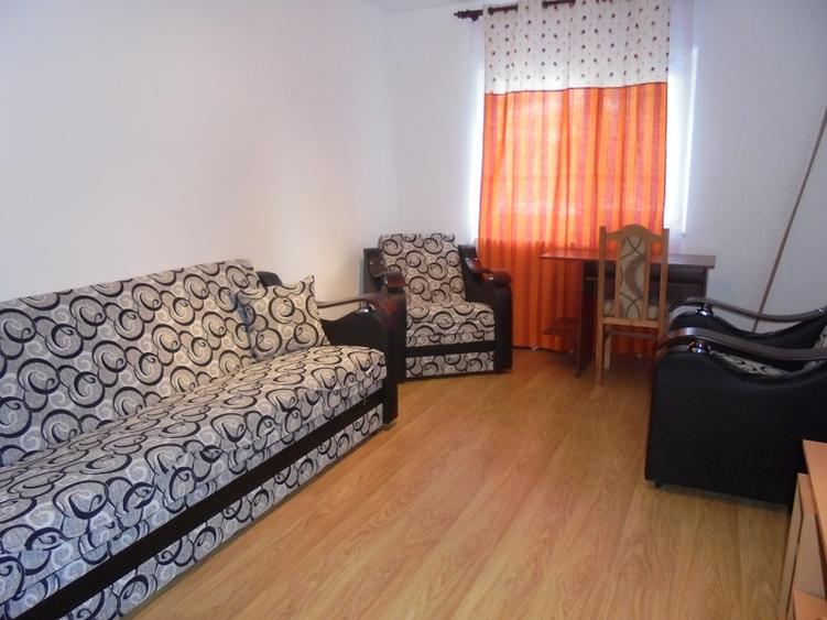 Apartament cu 2 camere - Centru - Tg. Cucu