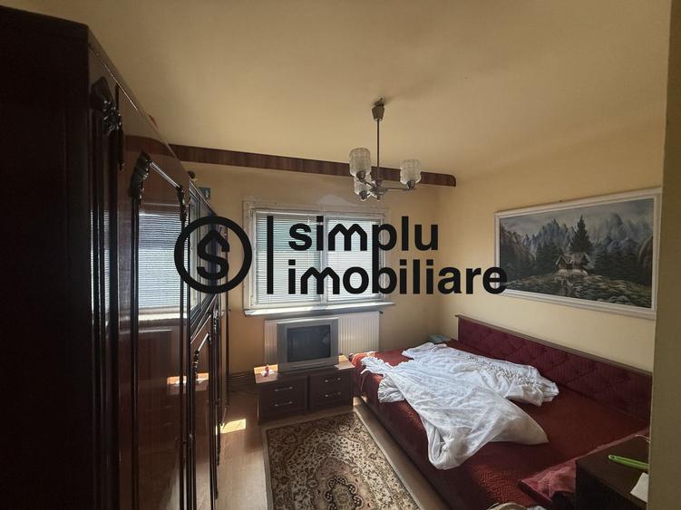 Apartament 4 camere 1 Mai Langa Spitalul Nr 1