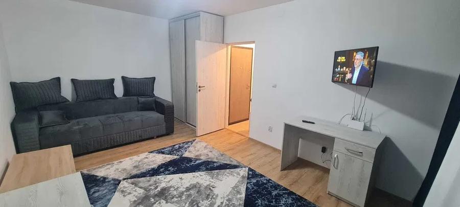 Garsoniera, decomandata, 32 mp, parcare, metrou, Berceni